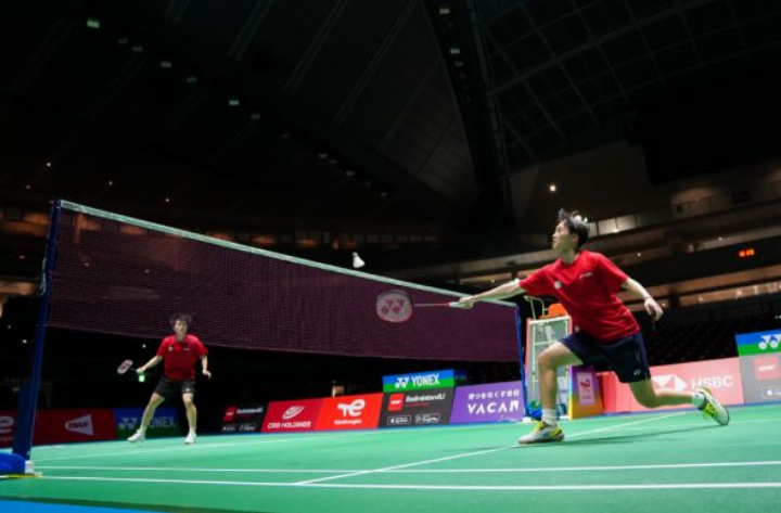 贾巴尔在本 贾巴尔在本