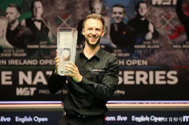 崭露头角 崭露头角